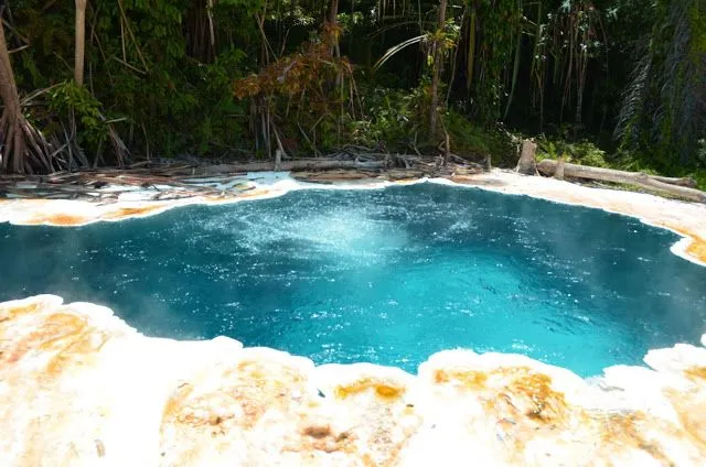 Kawah Putih Tinggi Raja